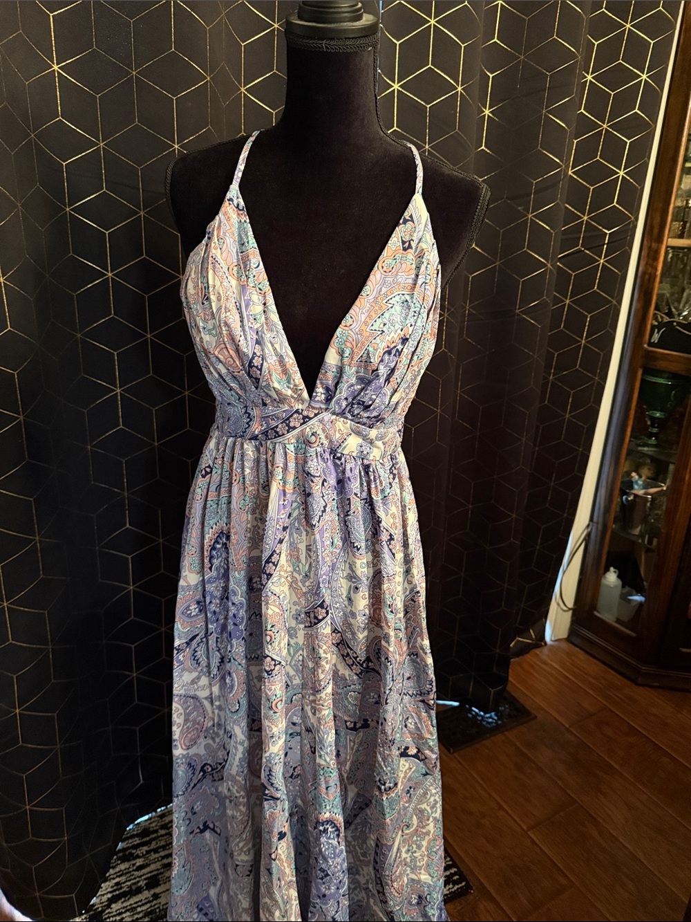 Sleeveless Paisley Maxi Dress in Light Blue